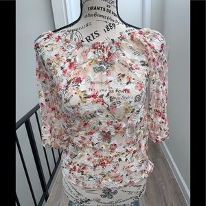🎉Body Central Sheer Floral Top